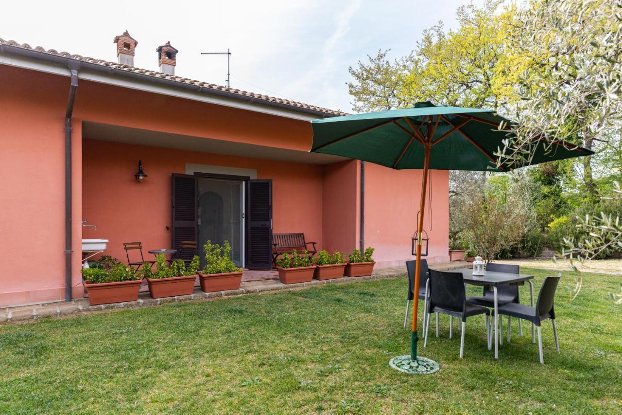 La Tana Delle Stelle B&B Di Charme E Relax Fara in Sabina Exterior photo