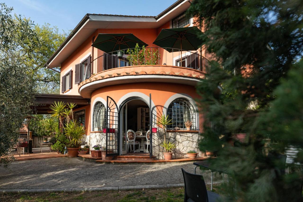 La Tana Delle Stelle B&B Di Charme E Relax Fara in Sabina Exterior photo
